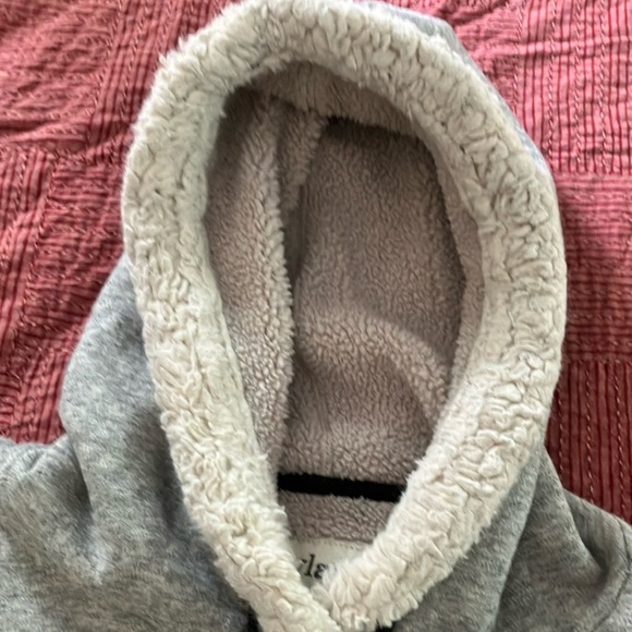 Dylan xl Heather Gray Cropped fleece lined Sweater with Hood and side zips - Picture 6 of 16
